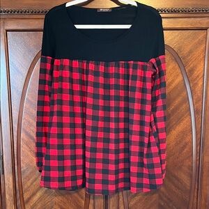 Bom Bom Black and Red Checkered Long Sleeve Top